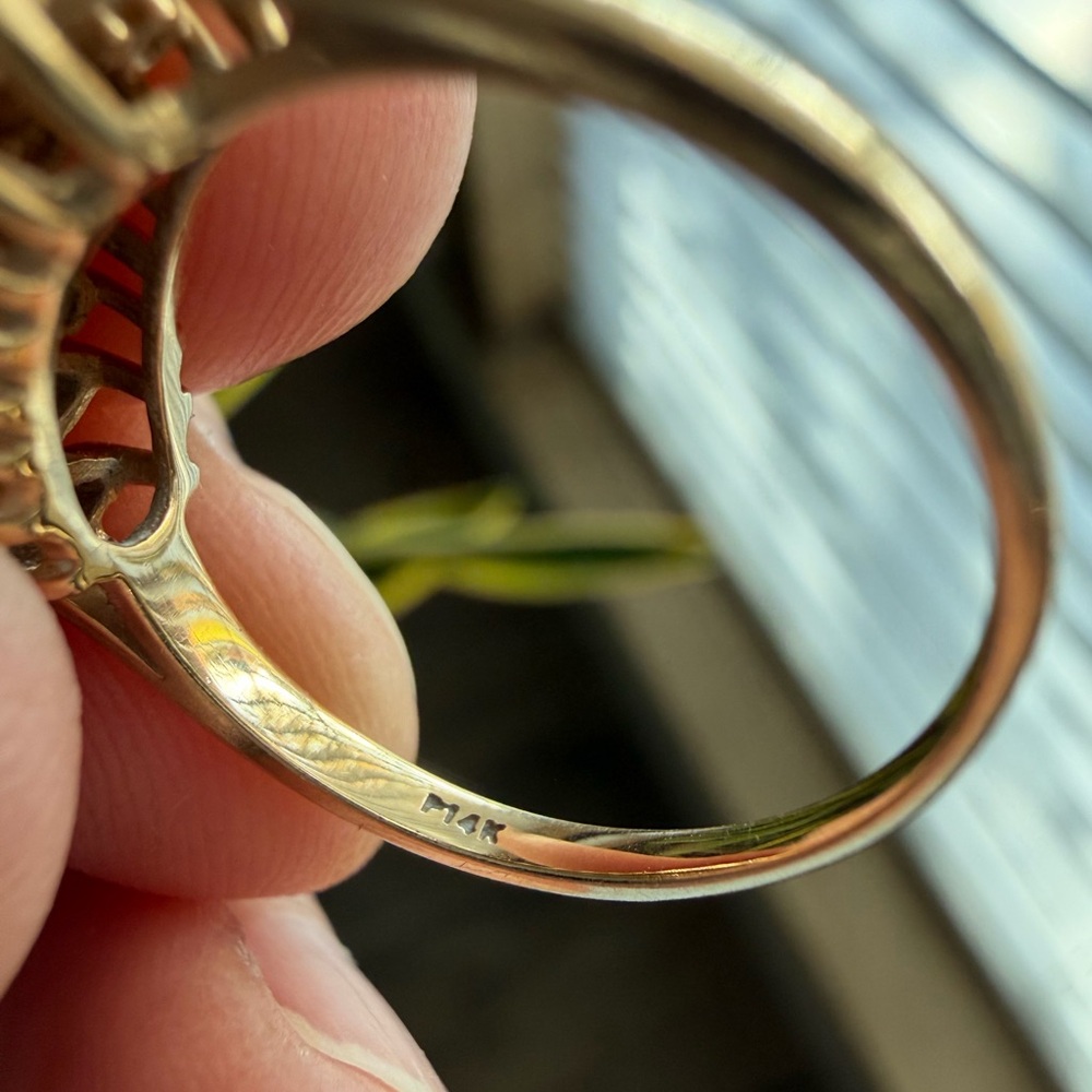 14K Gold Opal & Diamond Ring - Picture 6 of 6